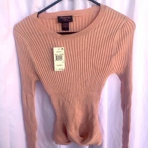 Women’s BNWT size small long sleeve